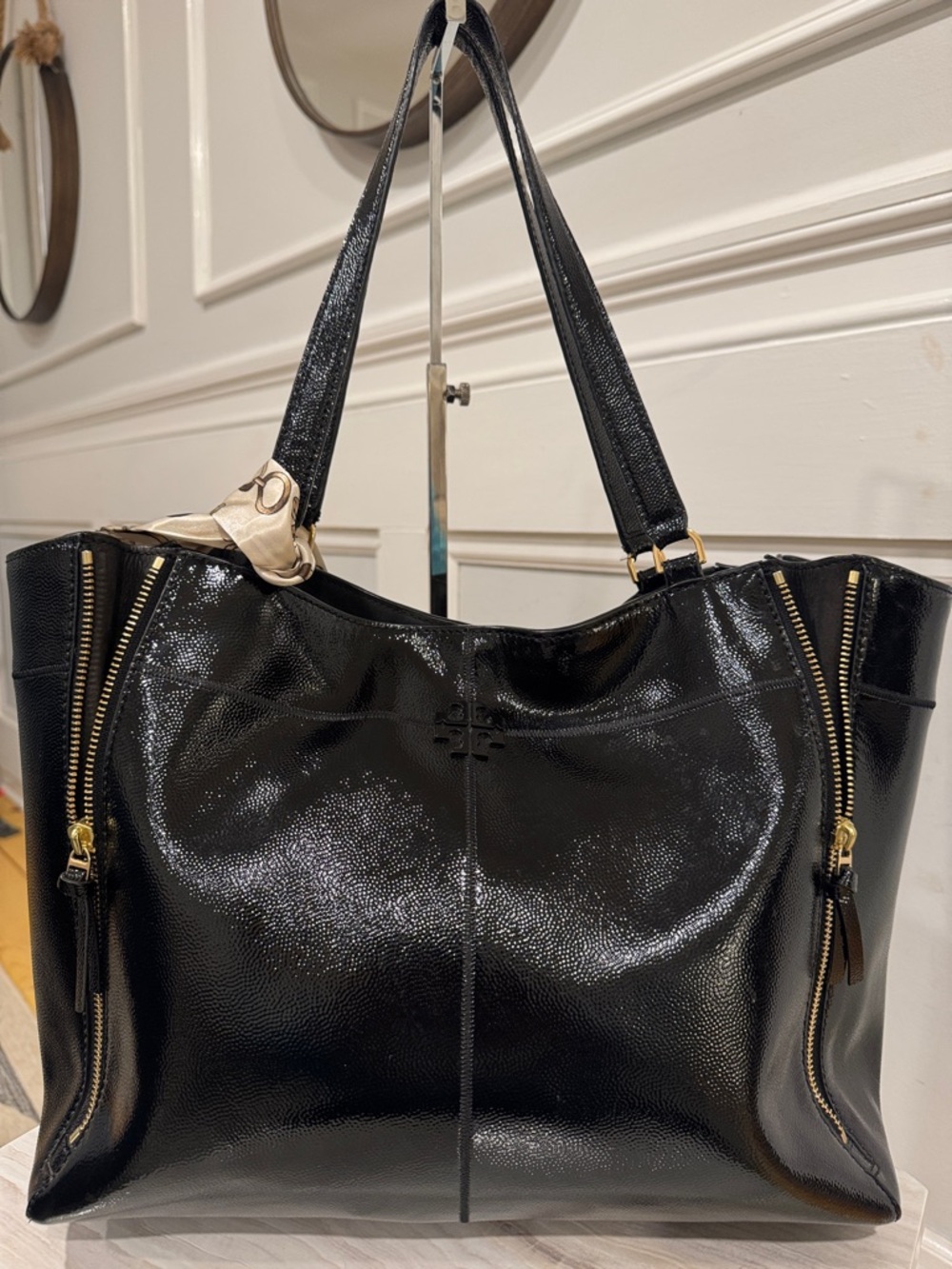 Tory Burch Ivy Side Zip Patent Leather Tote - Picture 5 of 17